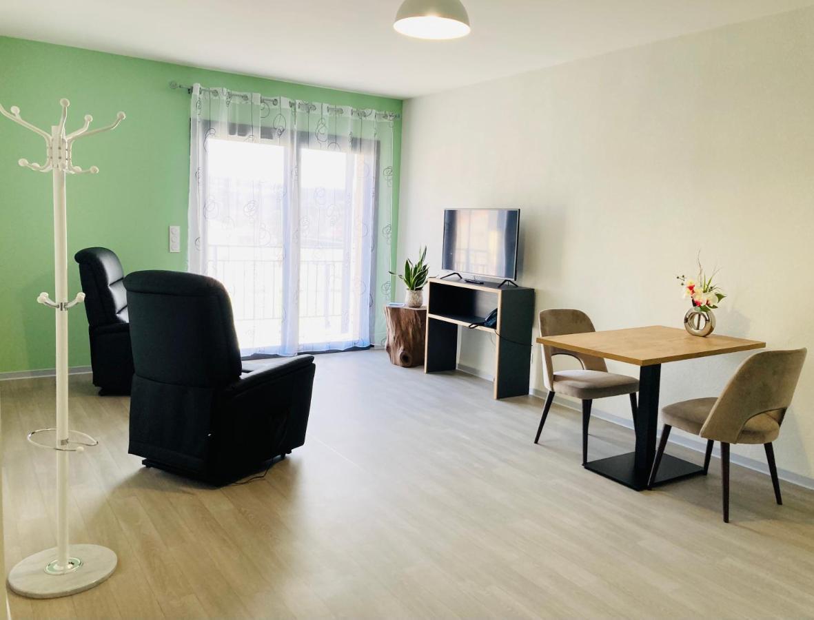 Residence Services Seniors Монтіньяк Екстер'єр фото