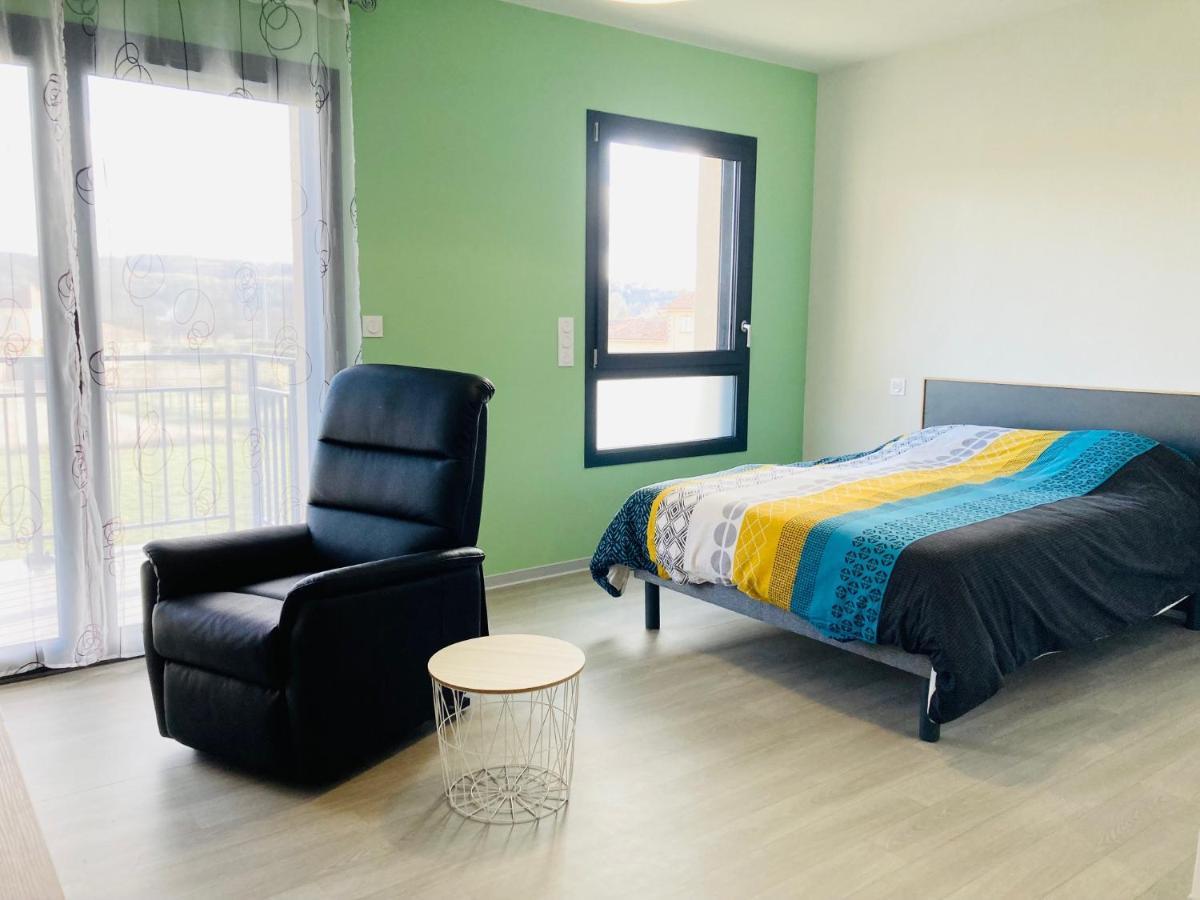 Residence Services Seniors Монтіньяк Екстер'єр фото