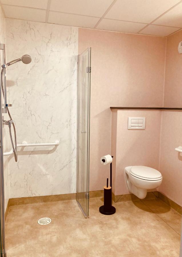 Residence Services Seniors Монтіньяк Екстер'єр фото
