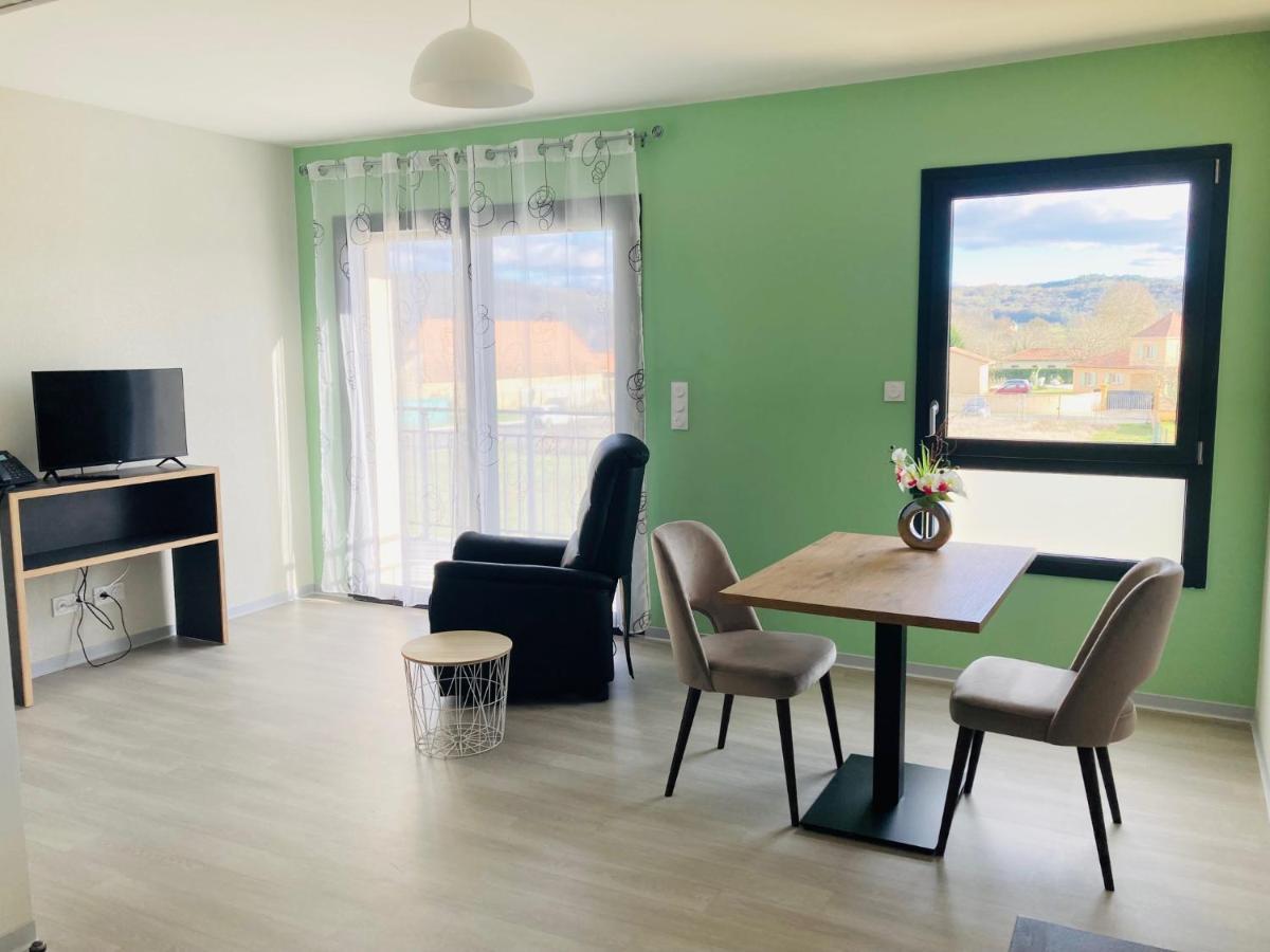 Residence Services Seniors Монтіньяк Екстер'єр фото