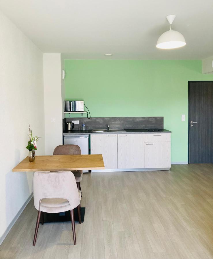 Residence Services Seniors Монтіньяк Екстер'єр фото
